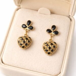 1981c Solid 18k Blue Sapphire Gold Filigree Puffy Heart Drop Earrings 80's